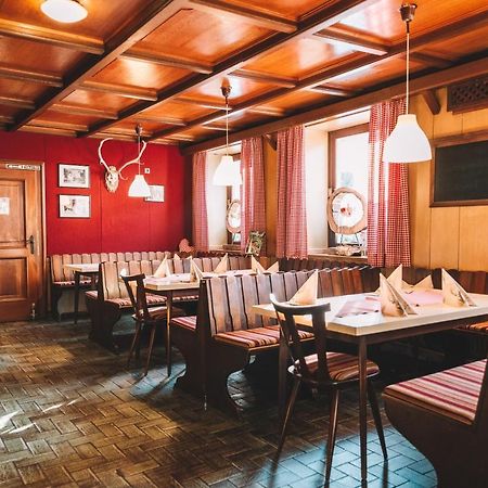 Landgasthof Zum Hieblwirt Hotel Neukirchen  Bagian luar foto