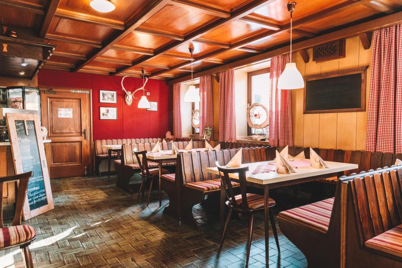 Landgasthof Zum Hieblwirt Hotel Neukirchen  Bagian luar foto