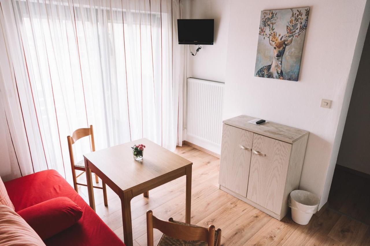 Landgasthof Zum Hieblwirt Hotel Neukirchen  Bagian luar foto